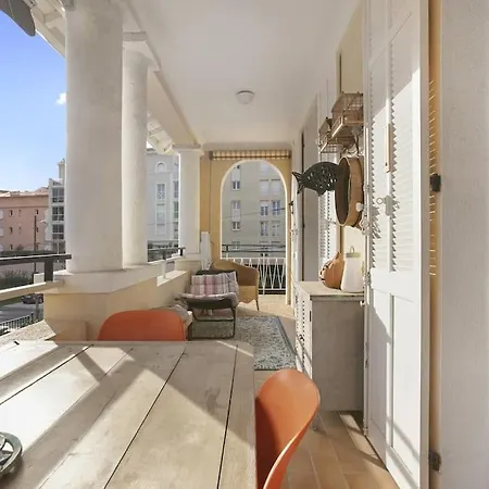 Appartement Superbe 120m2, Proche Centre, Parking
