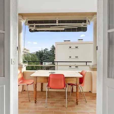 Appartement Superbe 120m2, Proche Centre, Parking *