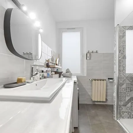 Superbe 120m2, Proche Centre, Parking Saint-Raphaël
